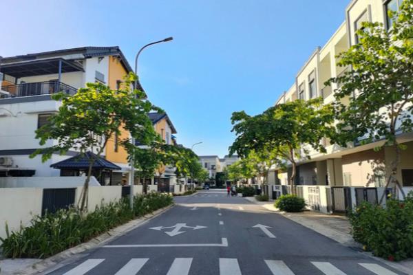 Muốn mua một căn nhà tốt, hãy tìm đến ít nhất 3 môi giới