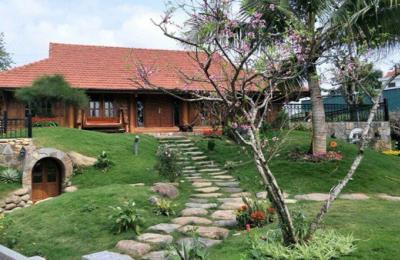 Cảnh cơ ngơi hoành tráng của nghệ sĩ hài Xuân Bắc