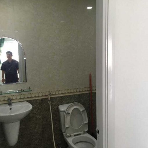 Bán căn hộ mỹ đức 95 m2, 2 pn căn góc, giá 5,5 tỷ  0908 871 *** mai lan vp tại mỹ đức