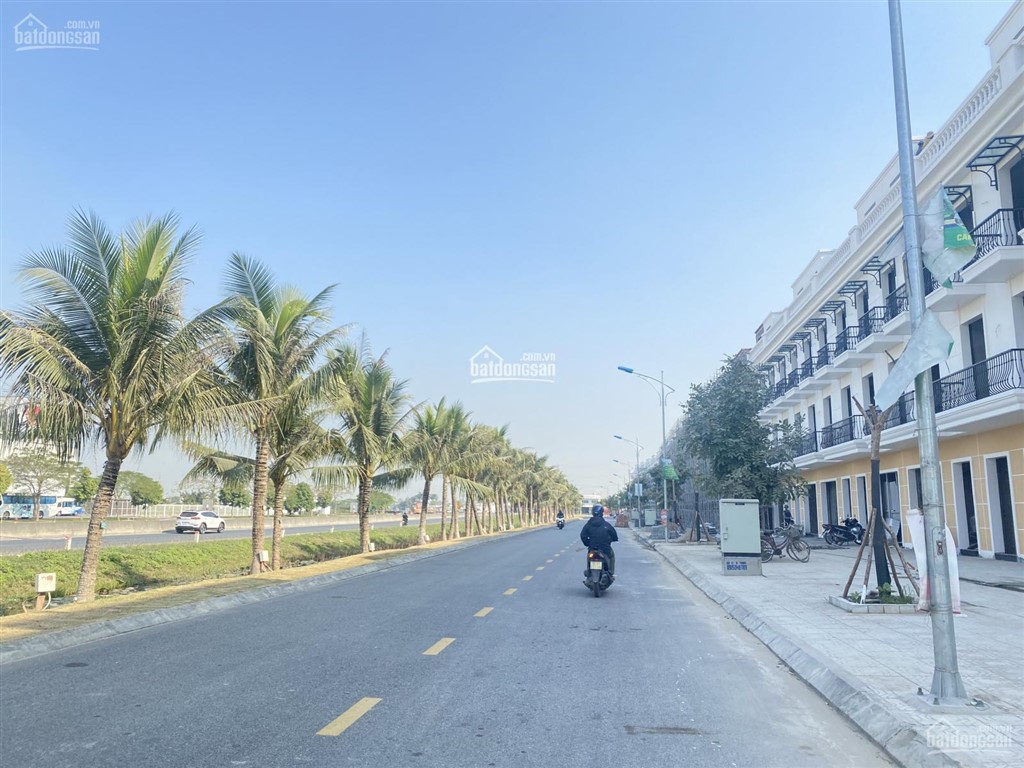Bán lô shophouse mặt đường 50,5m, nhà có thang máy, kinh doanh ngay.  0908 206 ***