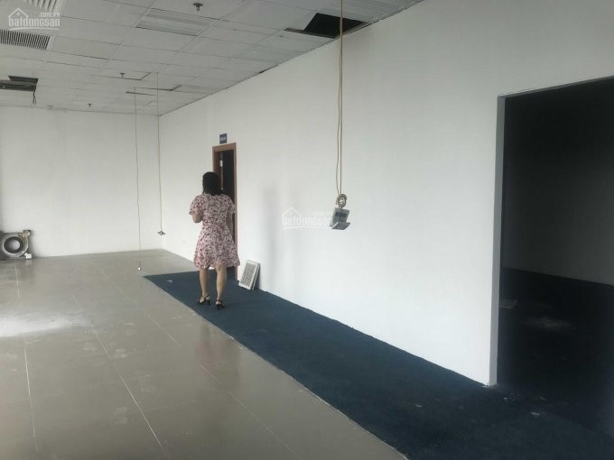 Cho thuê văn phòng phố tố hữu diện tích 50m2