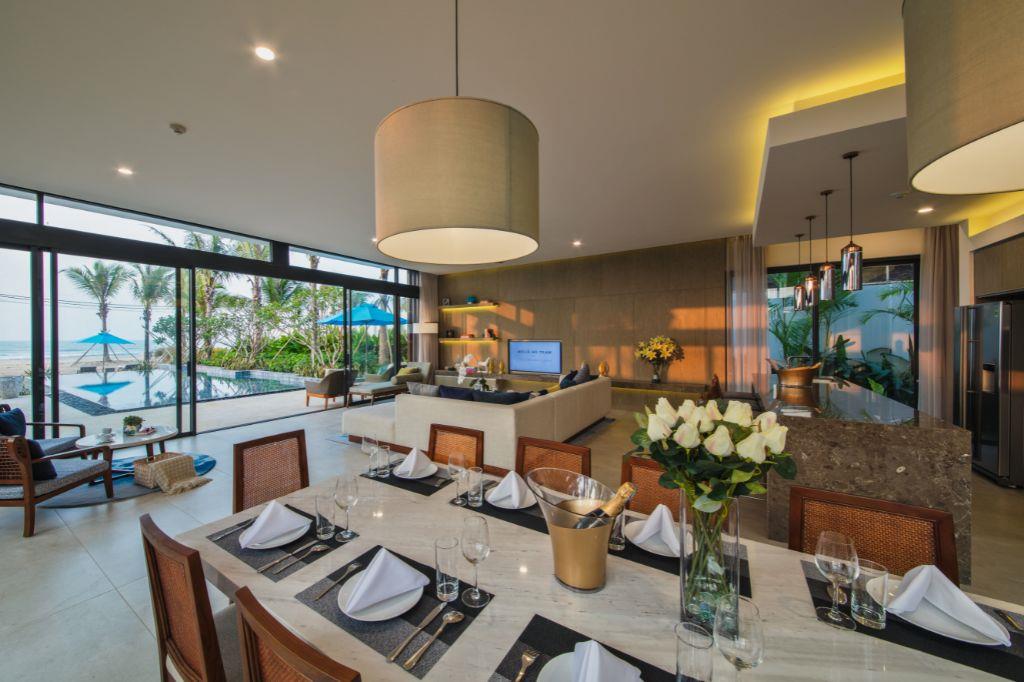 Chính chủ bán căn 4PN Beach Front Villa dự án Melia gia đình đang sử dụng. LH 0912357447