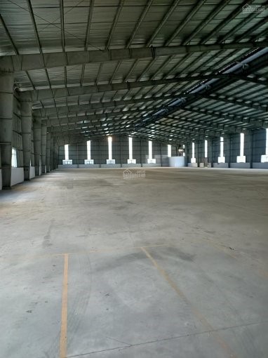 Cho thuê kho xưởng diện tích 2500m2, kcn yên phong, bắc ninh