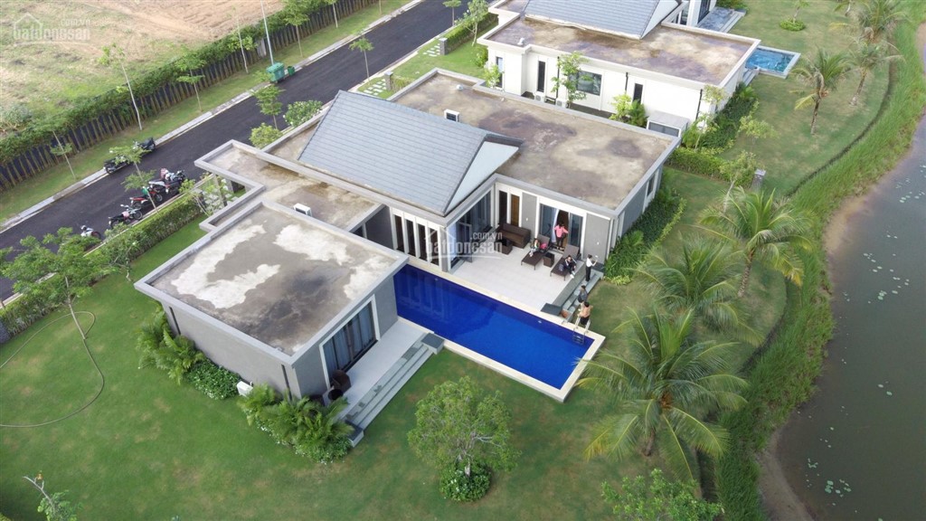 Bán căn biệt thự view hồ coastar estate hồ tràm villas hơn 900m2 full nội thất giá tốt nhất dự án