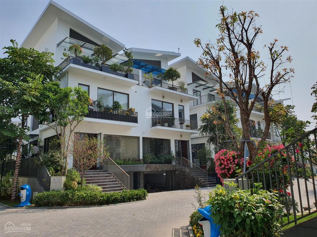 Bán cắt lỗ biệt thự khai sơn hill 313m2 (lô góc) giá rẻ nhất thị trường.  0989 386 ***