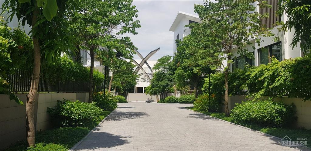 Bán cắt lỗ biệt thự khai sơn hill 313m2 (lô góc) giá rẻ nhất thị trường.  0989 386 ***