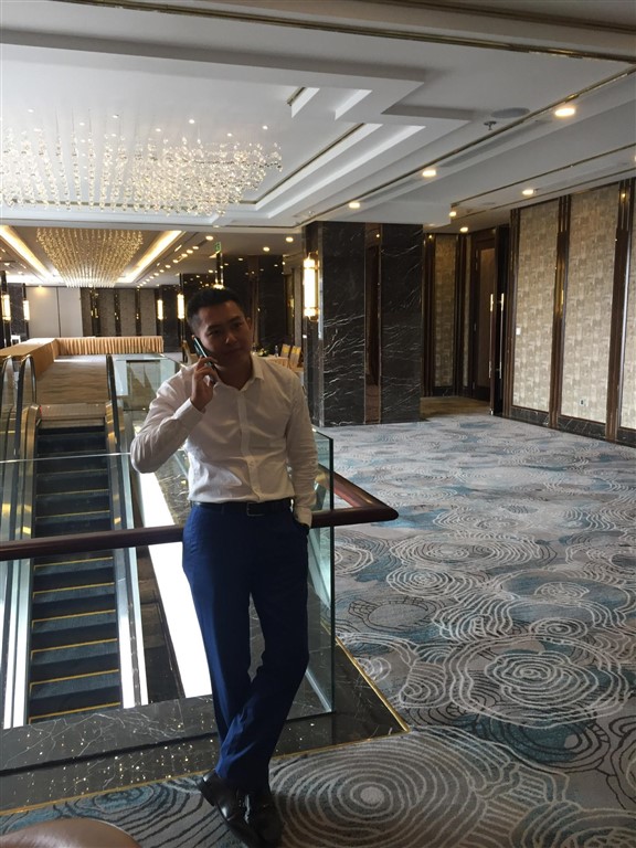 Cần bán nhà căn góc mặt phố đường thành, hoàn kiếm. dt sổ 220m2 x mt 10m. vị trí nhà đẹp nhất phố