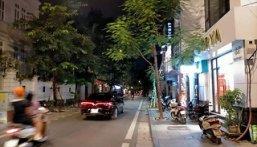 Cần bán khách sạn mặt phố lò sũ, hoàn kiếm. dt 200m2 x 9t, 1 hầm. vị trí đẹp, gần sát hồ hoàn kiếm