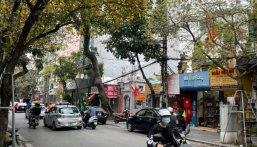 Cần bán nhà mặt phố hàng than, ba đình. dt sổ 78m2 x 5t, mt 5,1m. vị trí đẹp, kinh doanh sầm uất