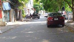 Cần bán nhà mặt phố hàng than, ba đình. dt sổ 78m2 x 5t, mt 5,1m. vị trí đẹp, kinh doanh sầm uất