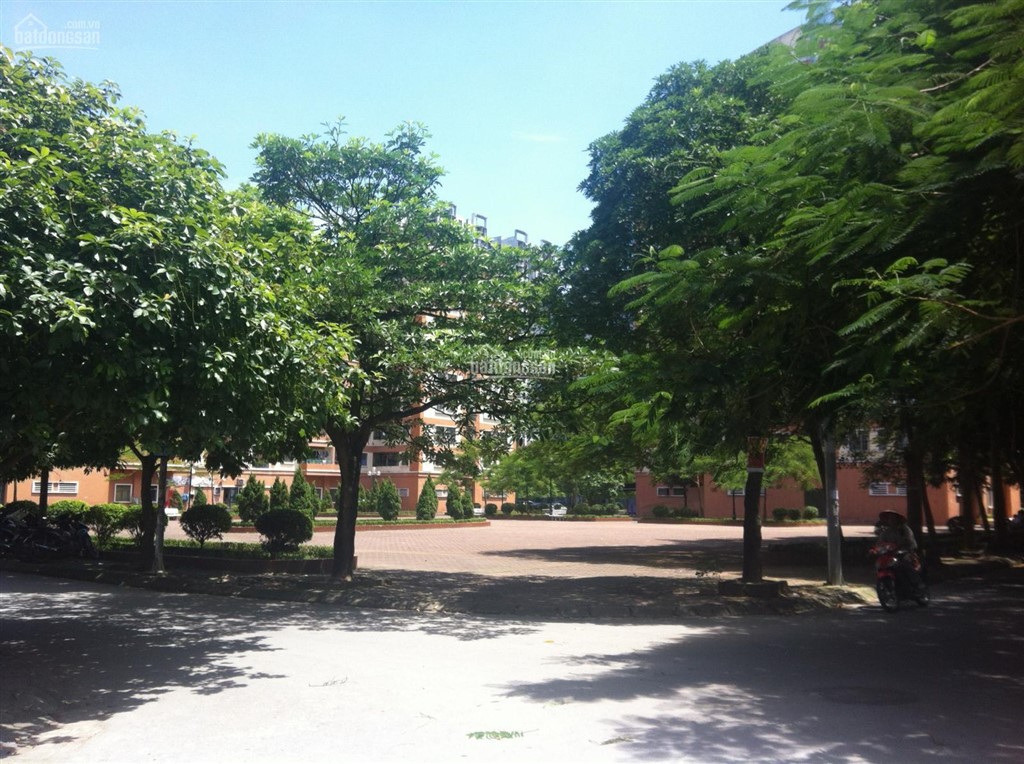 Bán liền kề văn quán, mặt đường nguyễn sơn hà thông ra phùng hưng, 100m2*5t, 24 tỷ 0903 491 ***