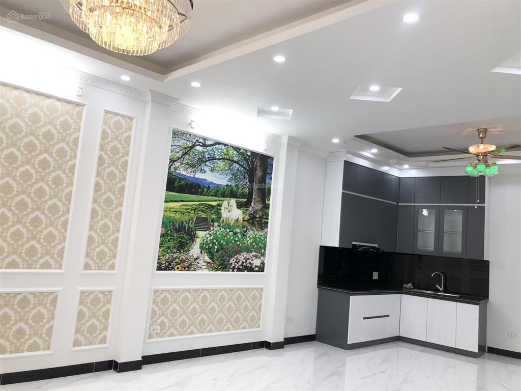 Bán nhà phúc lợi xây mới dt 80 m2 hướng tây nam vỉa hè oto tranh kinh doanh dinh cao  0372 818 ***