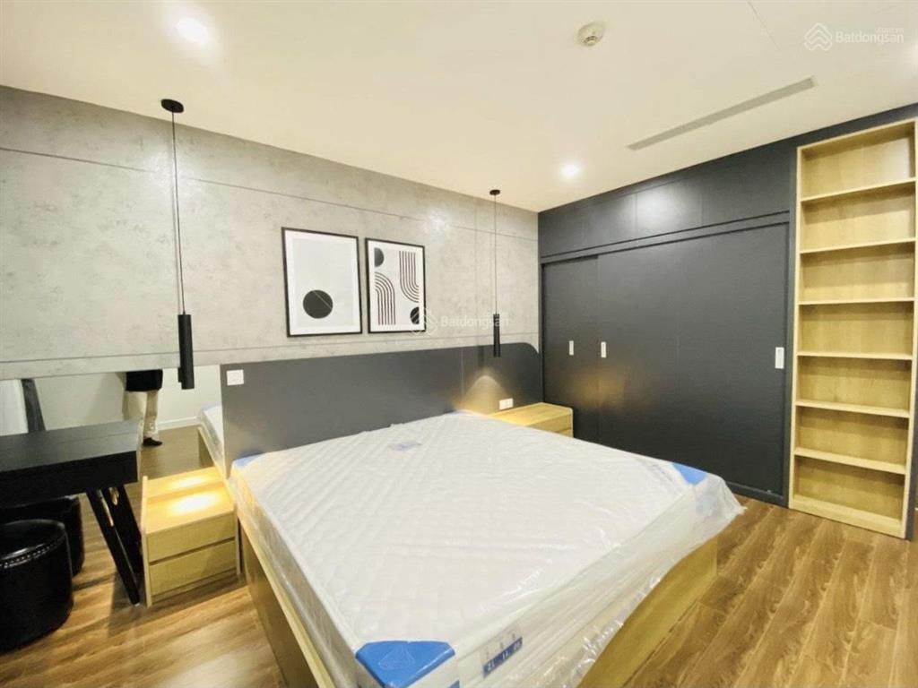 Cho thuê quỹ chcc sunshine center 2 pn giá rẻ ưu đãi từ 15 triệu/tháng.  0965 057 ***