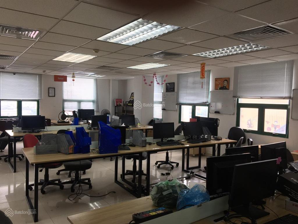 Vp cho thuê quận đống đa, phố phạm ngọc thạch dt 250m2, giá cực ưu đãi
