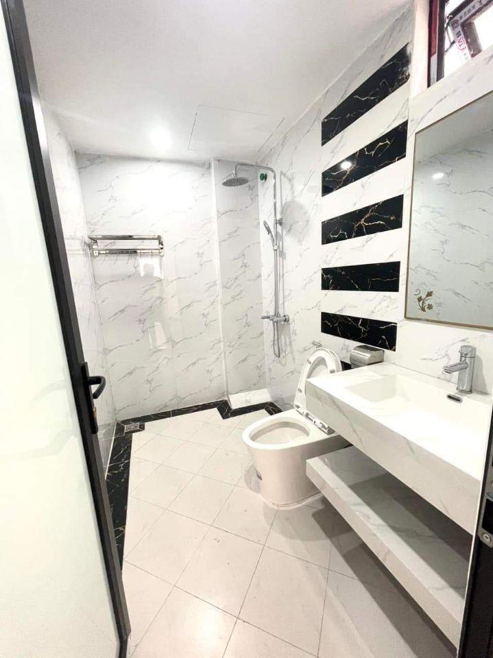 Bán nhà Song Phương xây mới 5 Tầng, 3 ngủ, 4 wc, ô tô đỗ gần nhà giá tốt