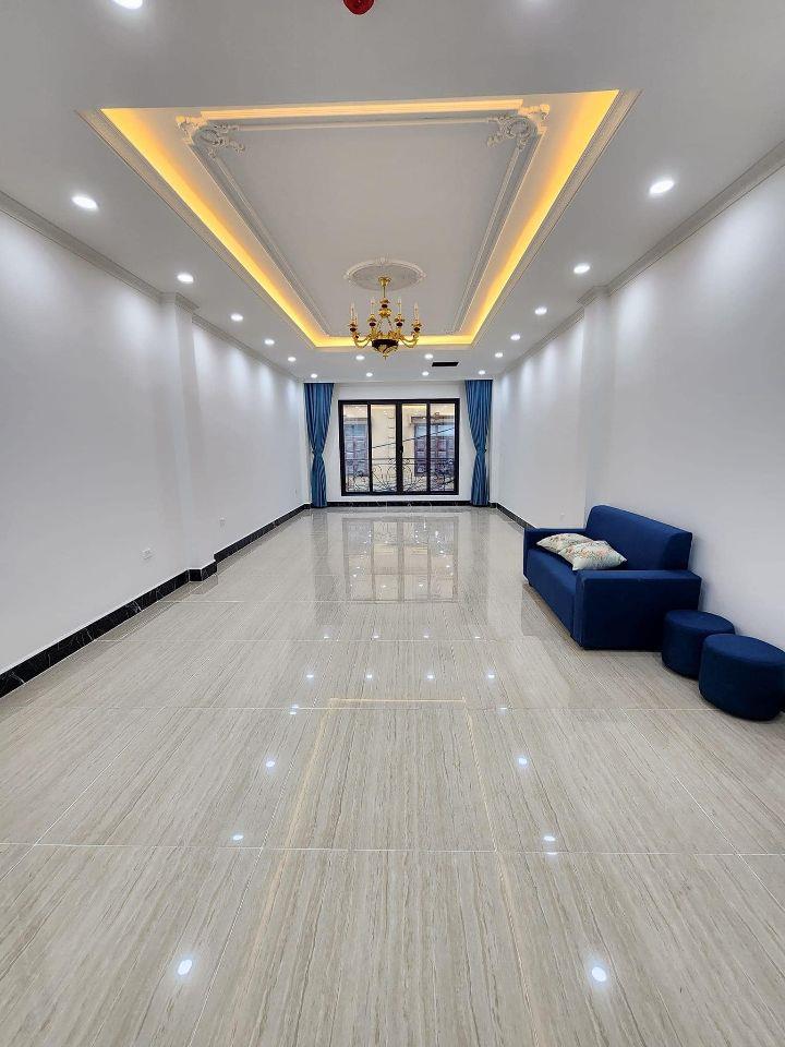 Bán nhà Kim Chung phố Lai Xá 40M 6 Tầng, gara ô tô, thang máy, kinh doanh giá 10 tỷ