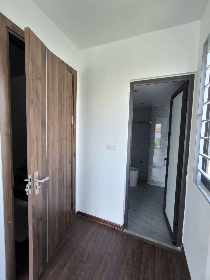 Nhà La Phù, An Khánh ngõ rộng 3,5m, xây 5 Tầng, 3 ngủ khép kín, 4 wc, view thoáng, ô tô đỗ cách 20m