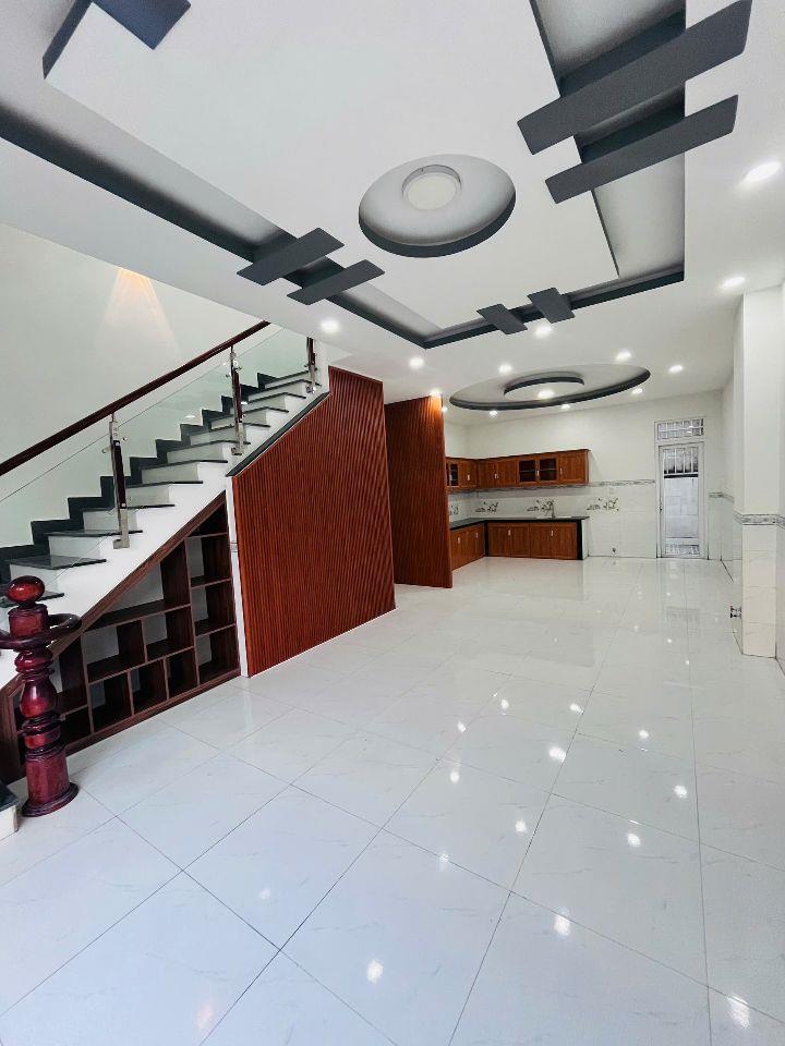 Bán nhà 3 tầng (phúc an city), 5x20m, vị trí đẹp 2 tỷ 800 triệu, sổ hồng riêng