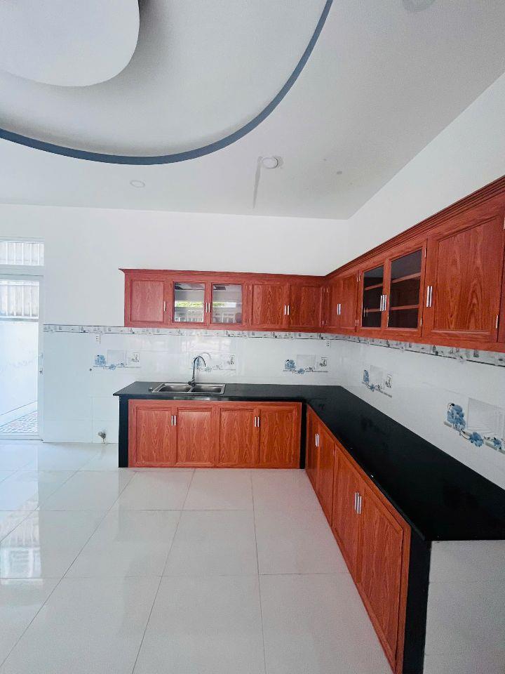 Bán nhà 3 tầng (phúc an city), 5x20m, vị trí đẹp 2 tỷ 800 triệu, sổ hồng riêng