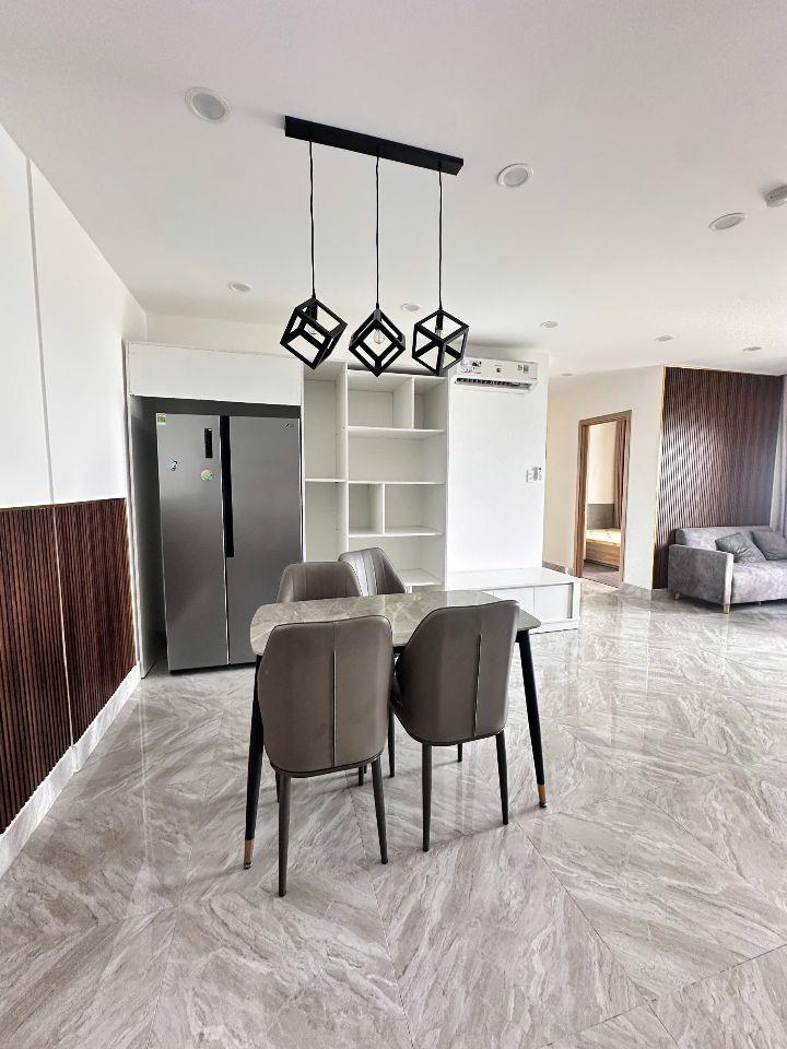 Chuyển nhượng căn 3PN lavida plus Q7, 95m2 giá chỉ 6.35 tỷ tổng giá.lh 0938839926