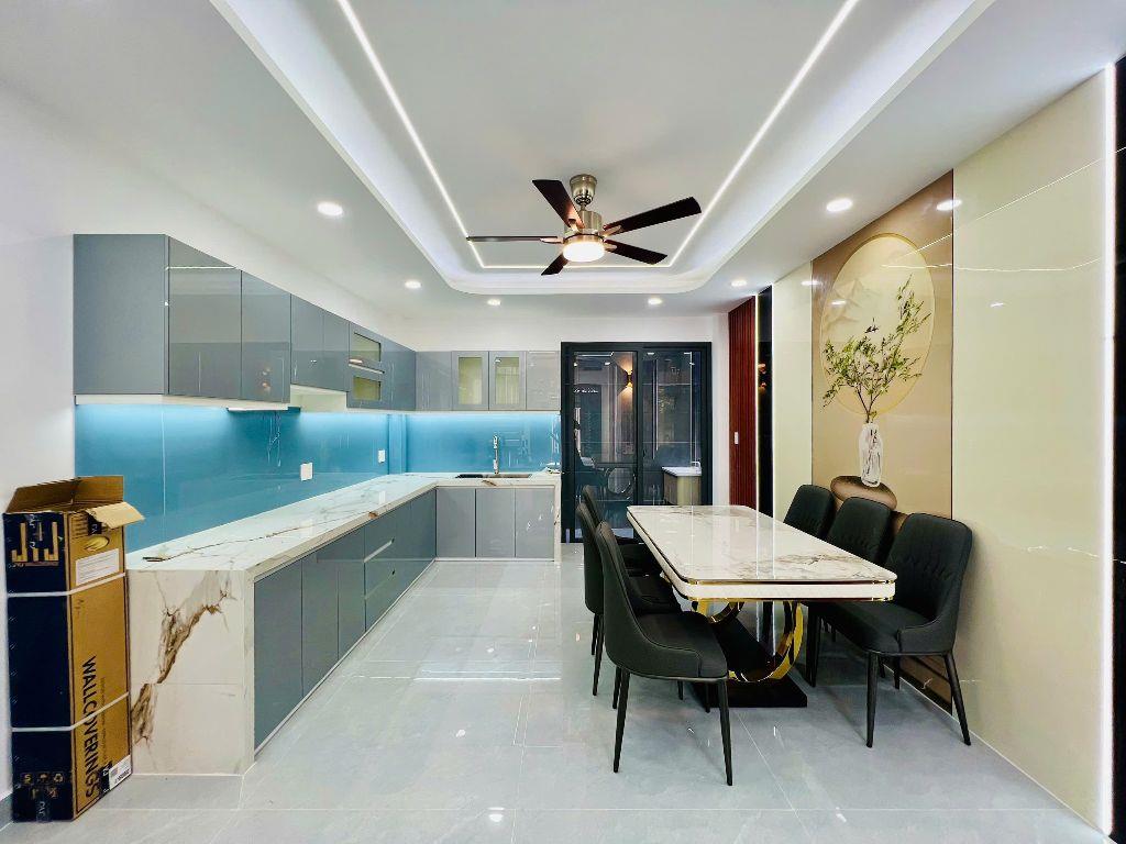 Nhà đẹp hiện đại xây mới đường số 9, bhh, giáp tân phú, 60m² x 5 tầng, giá tốt 7,8 tỷ