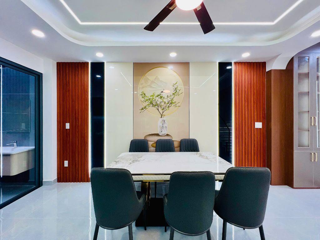 Nhà đẹp hiện đại xây mới đường số 9, bhh, giáp tân phú, 60m² x 5 tầng, giá tốt 7,8 tỷ