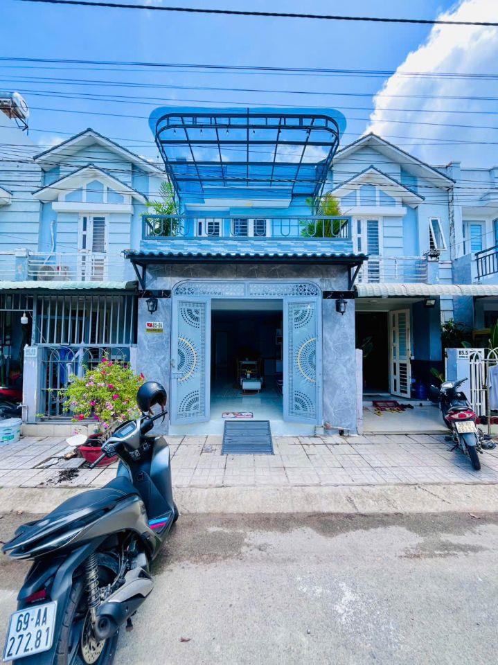 Bán căn nhà tâm huyết 4x15m cát tường phú sinh, sổ hồng riêng