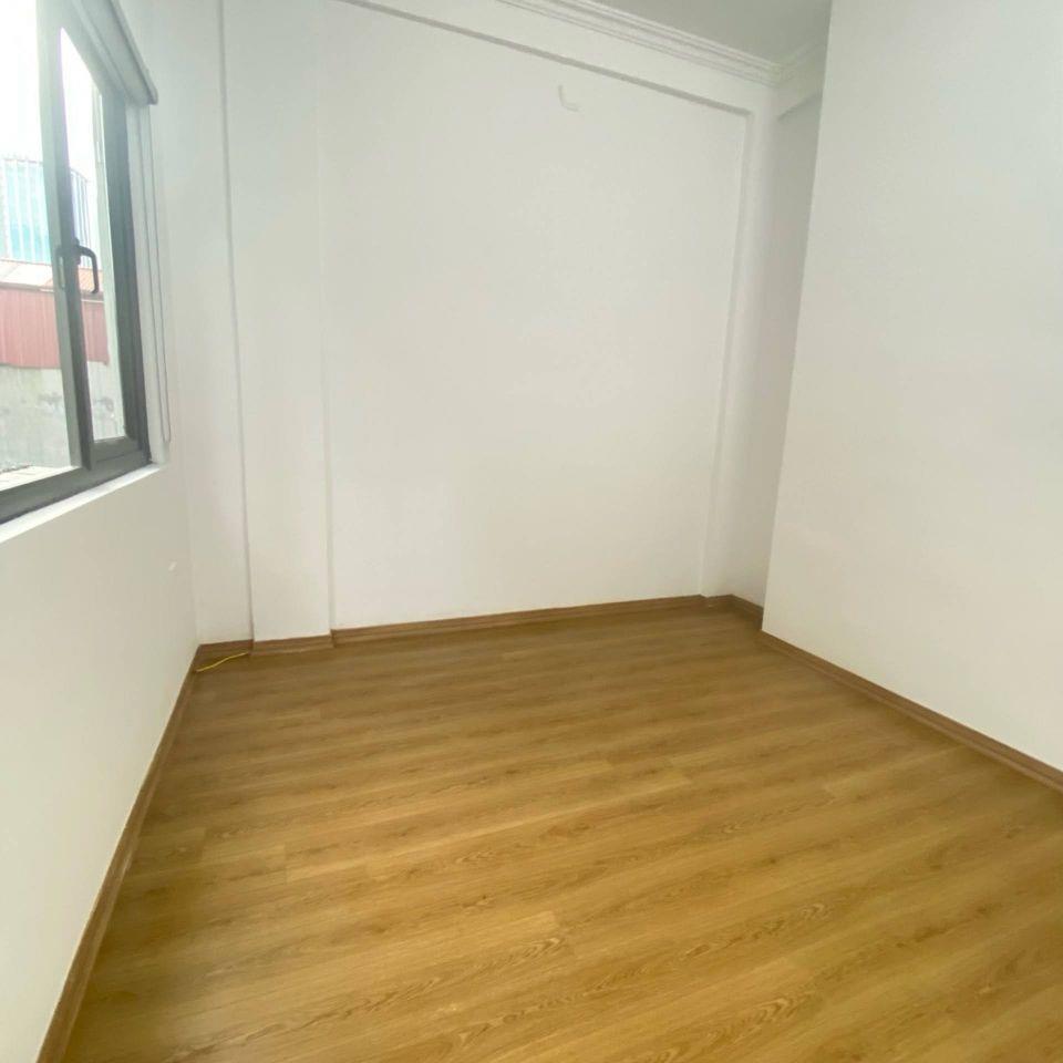 Nhà Bạch Mai 20m² x 5 Tầng – 3 Tỷ – 3PN – Gần Ô Tô –Sổ đỏ đẹp- Ko QH