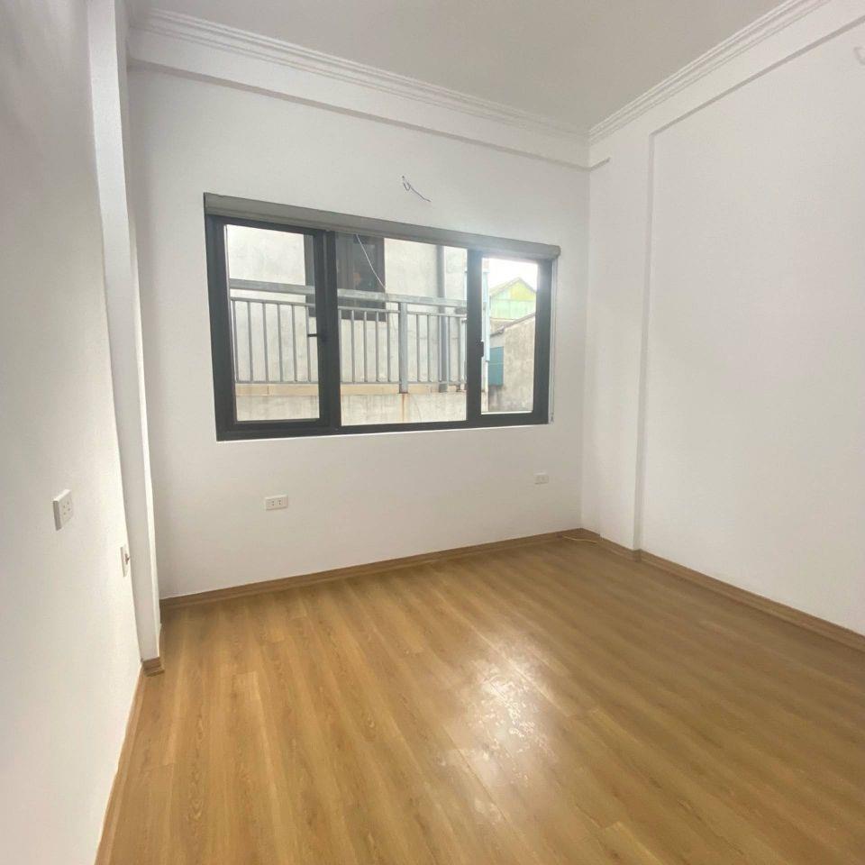 Nhà Bạch Mai 20m² x 5 Tầng – 3 Tỷ – 3PN – Gần Ô Tô –Sổ đỏ đẹp- Ko QH