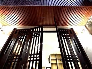 xuân la 33m x5 tầng 10,8 tỷ full nội thất,ô tô đỗ cửa,5p ra hồ tây
