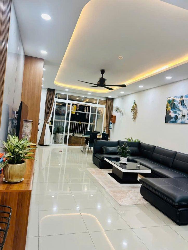 Chính chủ cần bán căn hộ Belleza 124m2, mới decor, tầng cao, view đẹp.