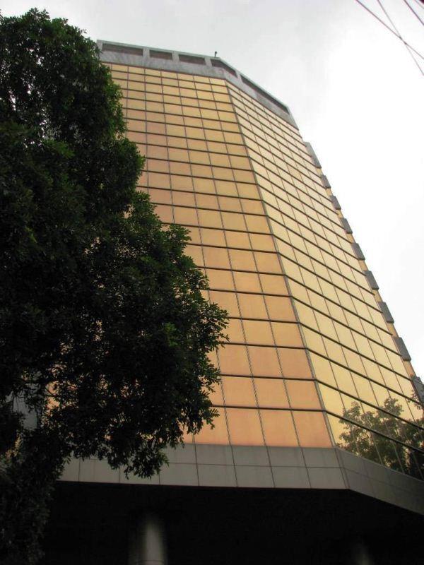 Ha Noi Tung Shing Square