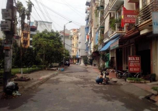 Đền Lừ I