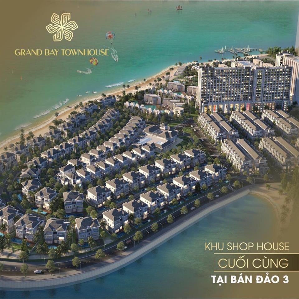 Grand Bay Town House