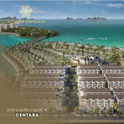 Grand Bay Town House