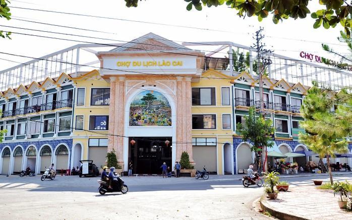 Chợ Du lịch Lào Cai