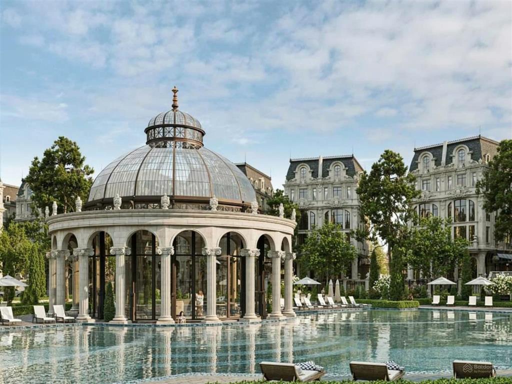 Noble Palace Long Biên