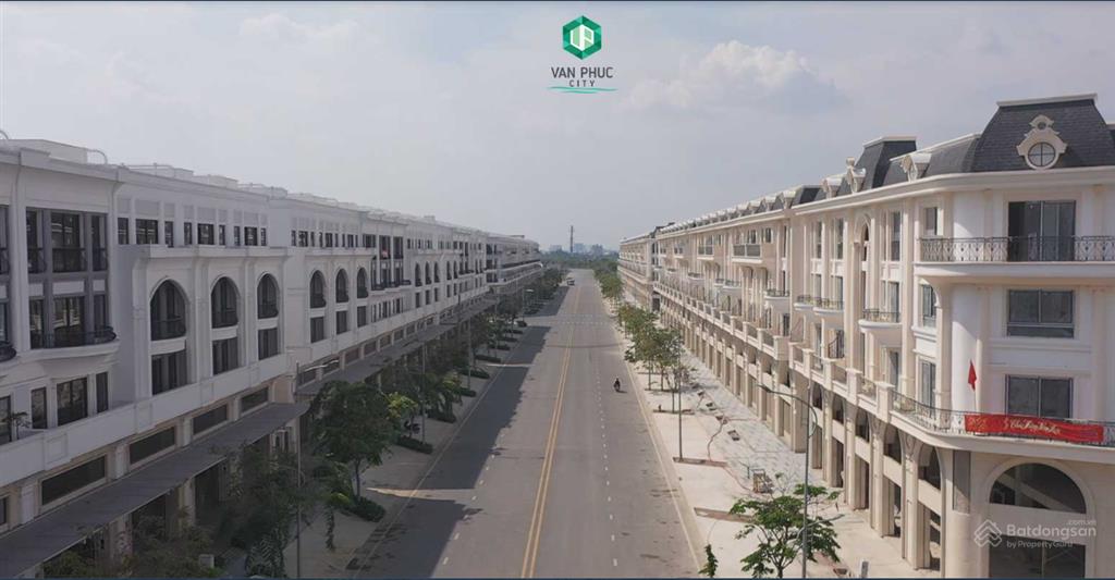 Phố thương mại Royal -  Vạn Phúc City